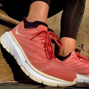Hoka One One Cavu 3 Running Shoes Pink Womens Size 10